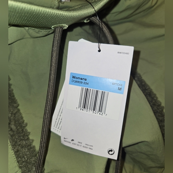 SOLD‼️NWT Nike Sherpa Lined Joggers - Picture 10 of 10